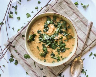 kantarell, kantareller, kantarellsoppa, svamp, svampsoppa, svampplockning, vegan, vegansk matlagning, veganskt, recpet, matlagning, koka soppa, plocka svamp