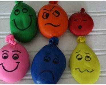 pyssel, pyssla, pysseltips, pysselidé, skapa, barnpyssel, familjepyssel, pyssel för barn, bättre hälsa, bra hälsa, må bra, kreativitet, skapande, skaparglädje, Play Doh, lera, Playdough, Play Dough, modellera, klämballong, stressballong, stressboll