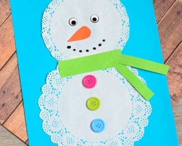 pyssel, pysseltips, pysselidé, inspiration, kreativitet, skapa, skapande, barns skapande, vinter, vinterpyssel, pyssla, pyssel för barn, barnpyssel, pyssel för skola, pyssel för förskola, familjepyssel, tårtpapper, snögubbe, snögubbar, snögubbe i papper, papperspyssel, pyssla med papper,