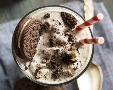 Oreo, milkshake, dessert, glass, vaniljglass, recept för barn, baka med barn, laga mat med barn