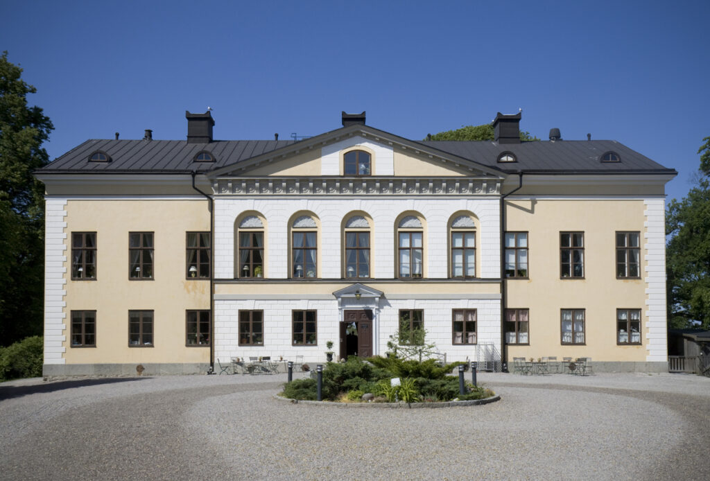 vackra slott i Sörmland