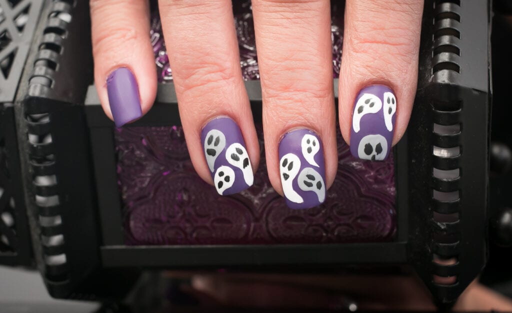 halloween naglar
