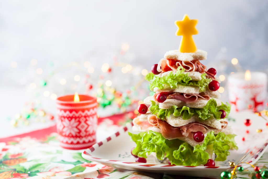 julgran av flera lager smörgås